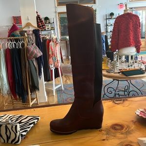 Frye Fiona OTK boots. Burgundy. USA size10.5. New W/O tags. Stretch calf.